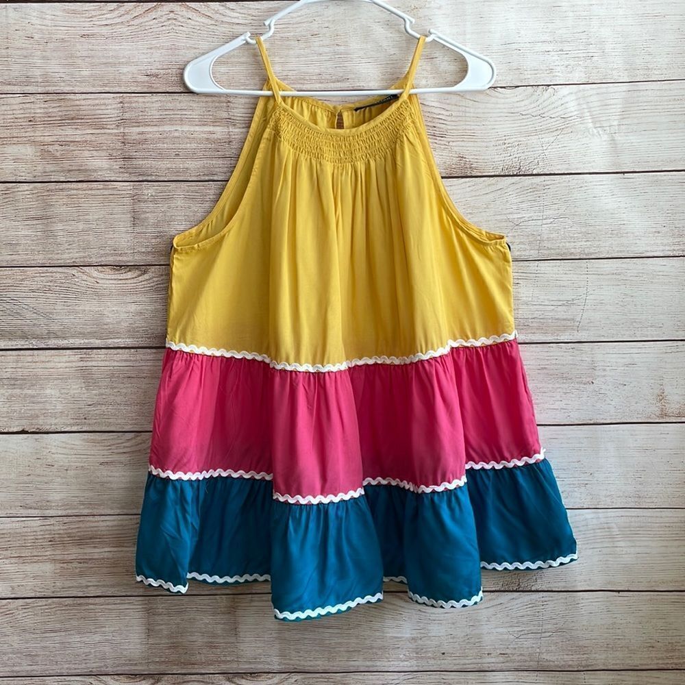 NEW WITH TAGS LANE BRYANT TIERED TOP‎